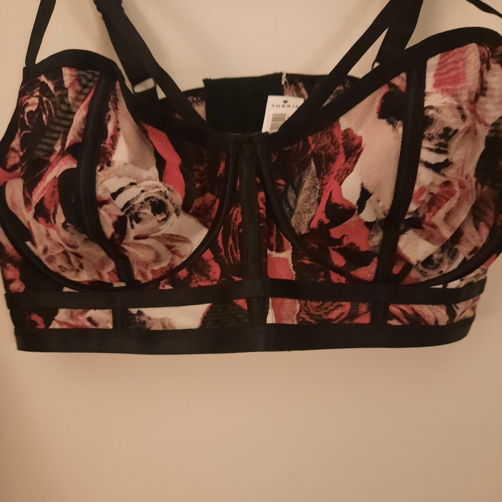 2/$22 Mesh Strappy Rose Unlined Underwire Longline Bralette - Picture 10 of 12